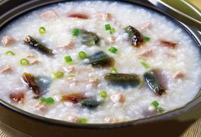  摩登7私房菜：皮蛋瘦肉粥，清肠养生不油腻~ 