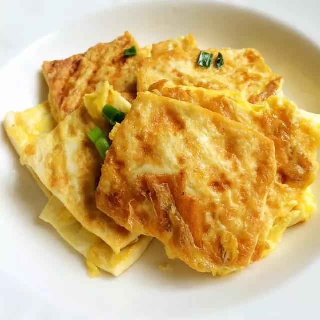 鸡蛋配豆腐，简单易学又好吃！