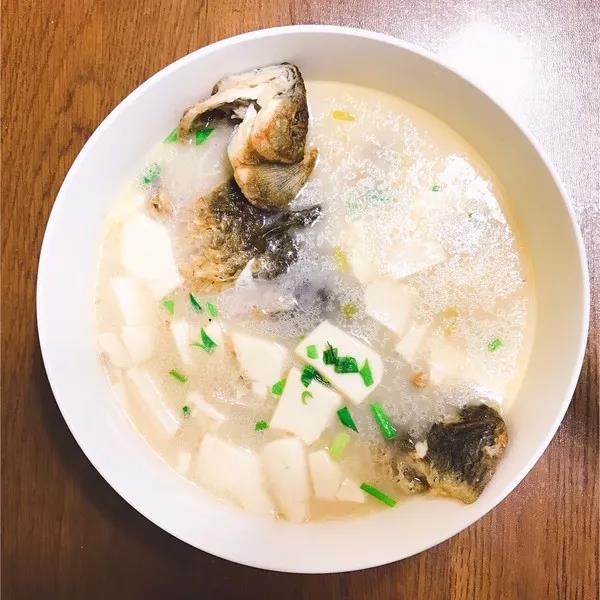 鲫鱼最鲜美做法，吃了还想吃！