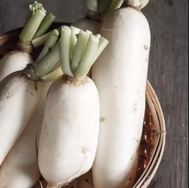 秋吃萝卜多喝汤，轻松做好，从头暖到脚！