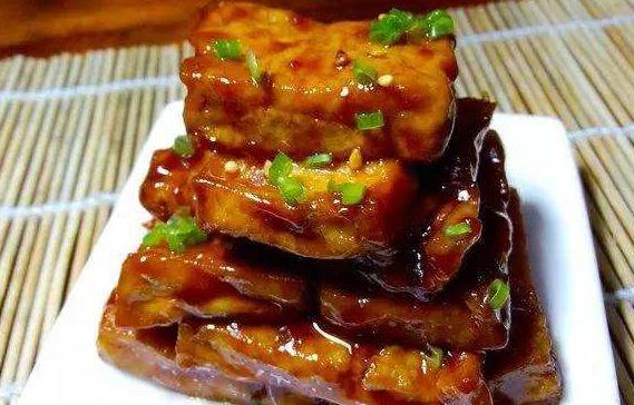 这道外酥里嫩的糖醋脆皮豆腐，酸甜可口上桌被抢光 