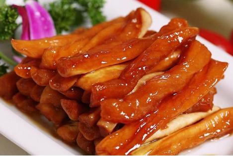 简单美味的腌萝卜条做法，一锅饭都不够吃！